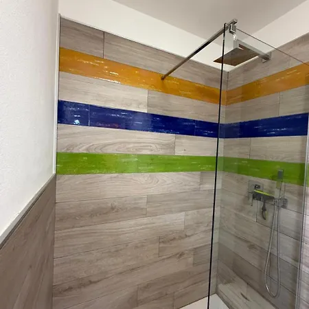 Lägenhet Monolocale Frontemare A Due Passi Dal Centro *